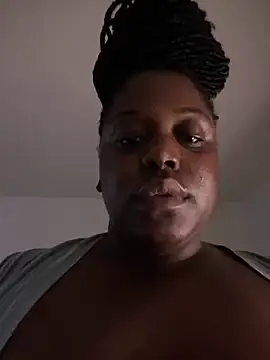 Snapshot of fantasygyal chatting on 06-28-26, 04:07 fantasygyal online show from 06-28-26, 04:07