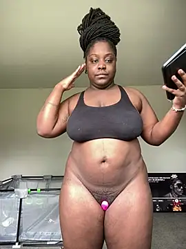 Snapshot of fantasygyal chatting on 07-09-26, 05:28 fantasygyal online show from 07-09-26, 05:28