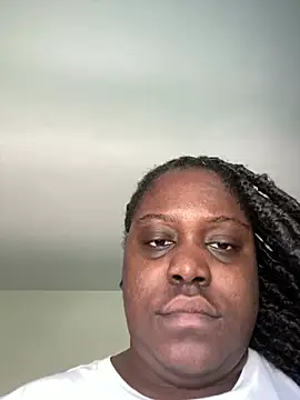 Snapshot of fantasygyal chatting on 07-14-26, 04:56 fantasygyal online show from 07-14-26, 04:56