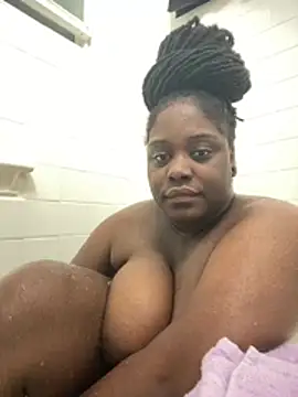 Snapshot of fantasygyal chatting on 07-30-26, 02:54 fantasygyal online show from 07-30-26, 02:54