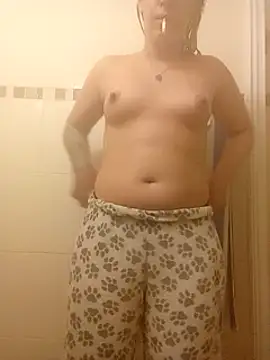 Snapshot of Dakota_Blonde08 chatting on 02-16-25, 08:44 Dakota Blonde08 online show from 02-16-25, 08:44