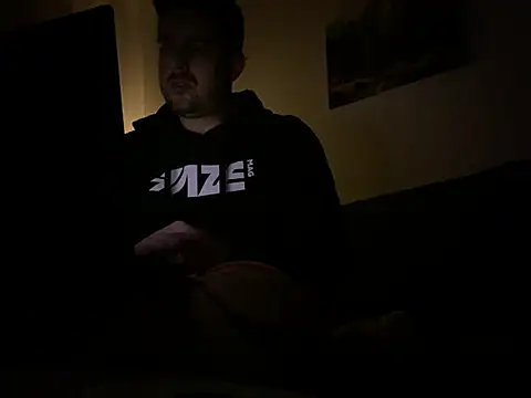 Snapshot of Fuckbuddy36 chatting on 12-15-24, 12:51 Fuckbuddy36 online show from 12-15-24, 12:51