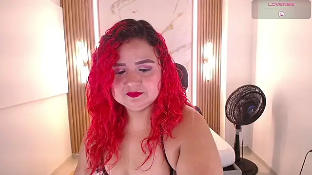 Mariana Rojas online show from 04-23-26, 06:14