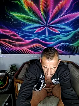 Snapshot of Bbboy42 chatting on 10-30-25, 03:52 Bbboy42 online show from 10-30-25, 03:52