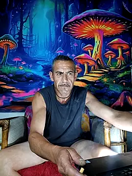 Snapshot of Bbboy42 chatting on 11-10-25, 04:44 Bbboy42 online show from 11-10-25, 04:44