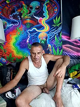 Snapshot of Bbboy42 chatting on 03-18-26, 12:03 Bbboy42 online show from 03-18-26, 12:03