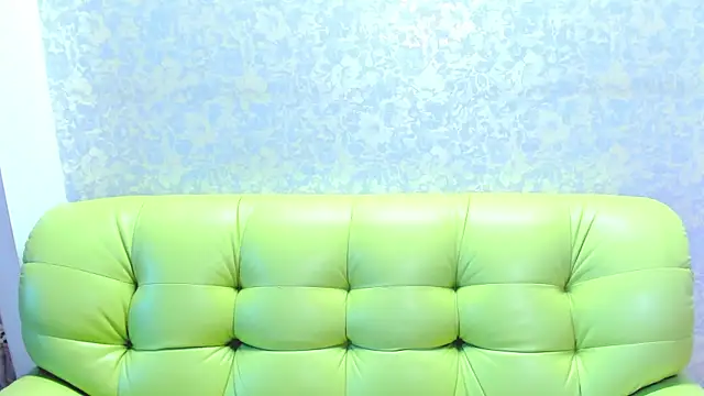 Vanessa Florence online show from 06-06-26, 01:32