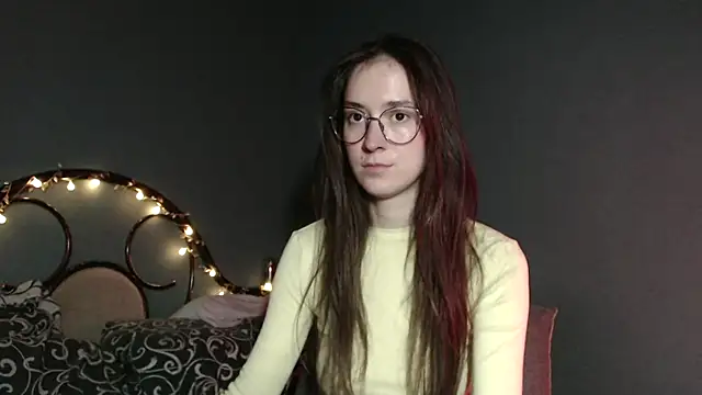 wow  kelly online show from 11-28-25, 04:42