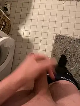 Snapshot of Ricoleckt chatting on 01-13-25, 06:38 Ricoleckt online show from 01-13-25, 06:38