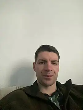 Snapshot of Ricoleckt chatting on 02-23-25, 04:02 Ricoleckt online show from 02-23-25, 04:02