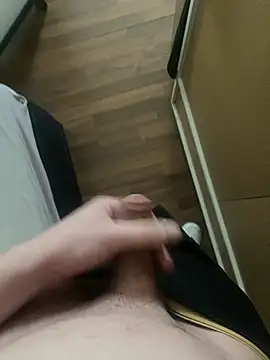 Snapshot of Ricoleckt chatting on 03-01-25, 01:18 Ricoleckt online show from 03-01-25, 01:18