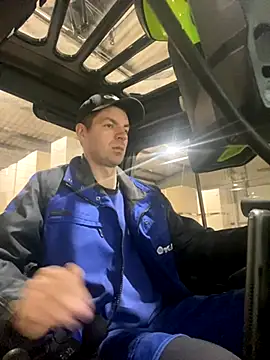 Snapshot of Ricoleckt chatting on 11-04-25, 06:40 Ricoleckt online show from 11-04-25, 06:40