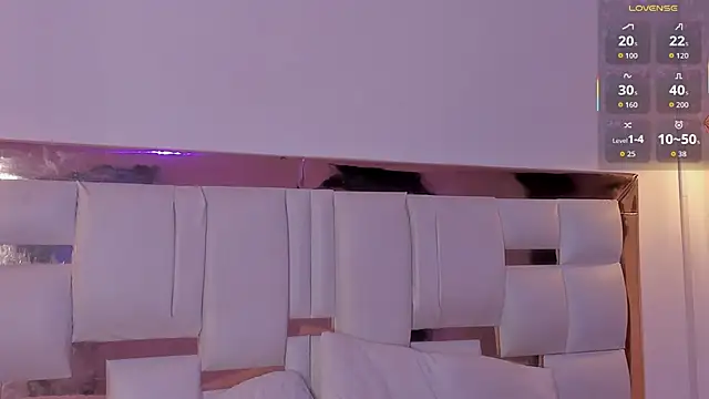 PittAndLunaa online show from 11-29-25, 12:30