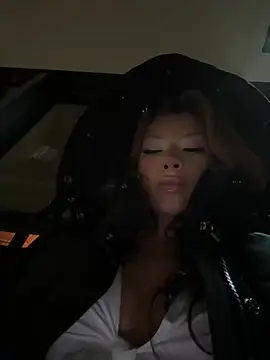 Snapshot of jackelinuh chatting on 03-03-26, 10:48 jackelinuh online show from 03-03-26, 10:48