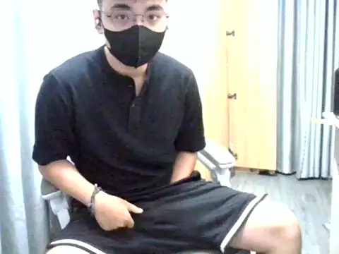 xboyvn9 online show from 10-05-25, 03:32