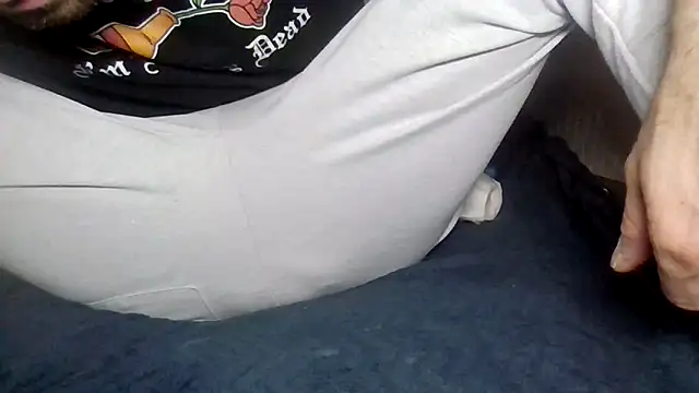 VersGuy24 online show from 03-10-26, 09:36