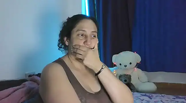 Snapshot of ximenajimenez chatting on 01-03-25, 03:38 ximenajimenez online show from 01-03-25, 03:38