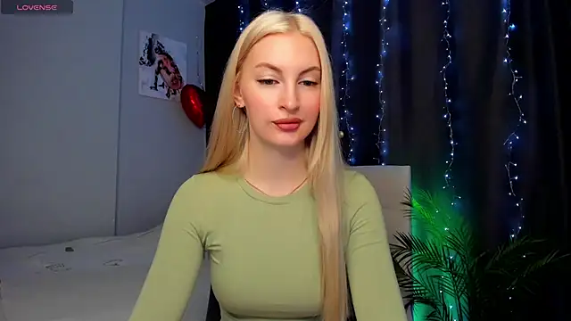 Kimmy powell online show from 10-04-25, 03:59