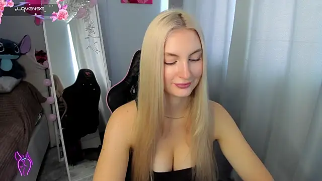 Kimmy powell online show from 07-30-26, 03:38