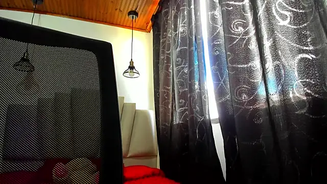 Snapshot of samantha__wilson chatting on 10-24-25, 03:19 samantha wilson online show from 10-24-25, 03:19