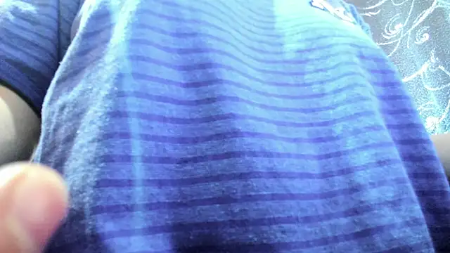 Snapshot of samantha__wilson chatting on 11-12-25, 01:33 samantha wilson online show from 11-12-25, 01:33