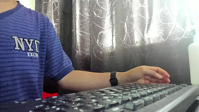 Snapshot of samantha__wilson chatting on 11-14-25, 01:54 samantha wilson online show from 11-14-25, 01:54