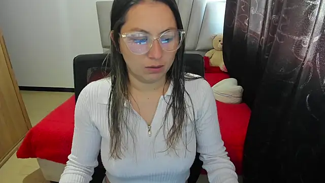 Snapshot of samantha__wilson chatting on 11-27-25, 01:24 samantha wilson online show from 11-27-25, 01:24