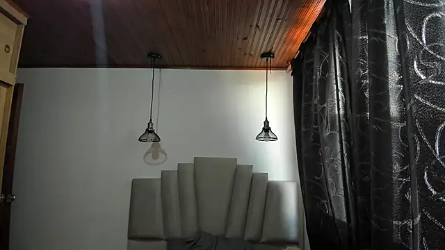 Snapshot of samantha__wilson chatting on 11-28-25, 03:04 samantha wilson online show from 11-28-25, 03:04