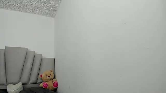 Snapshot of samantha__wilson chatting on 01-13-26, 04:34 samantha wilson online show from 01-13-26, 04:34