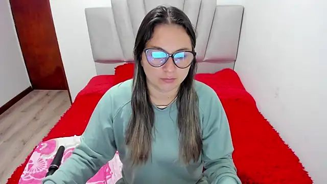 Snapshot of samantha__wilson chatting on 02-22-26, 12:23 samantha wilson online show from 02-22-26, 12:23