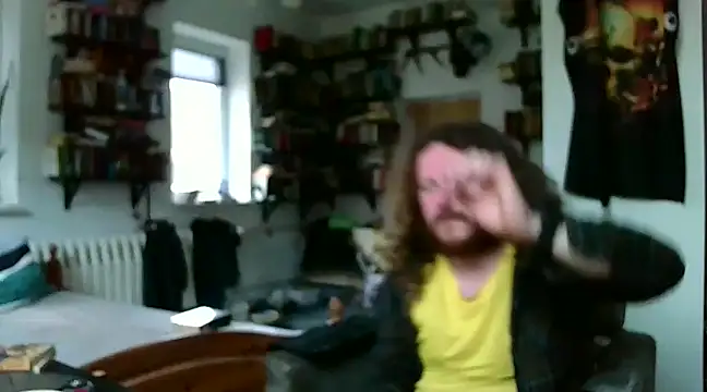 sunr1sa online show from 02-05-25, 03:20