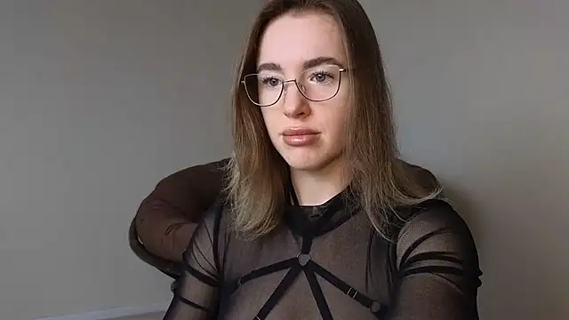 Snapshot of QueenTeeKay chatting on 03-05-25, 07:49 QueenTeeKay online show from 03-05-25, 07:49