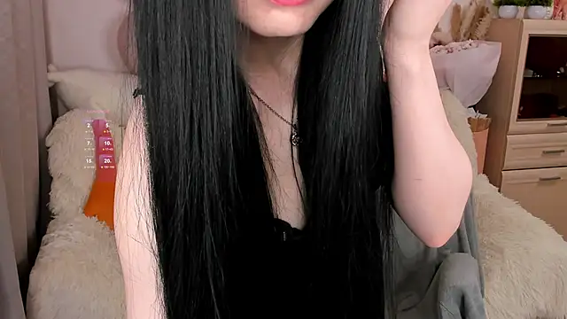 Snapshot of LisaMooore chatting on 02-01-26, 07:45 LisaMooore online show from 02-01-26, 07:45