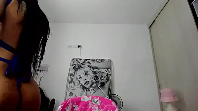  juliana star  online show from 10-10-25, 02:27