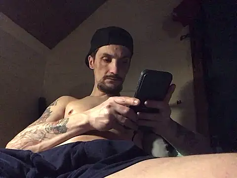 Snapshot of jabo870 chatting on 02-15-25, 04:03 jabo870 online show from 02-15-25, 04:03