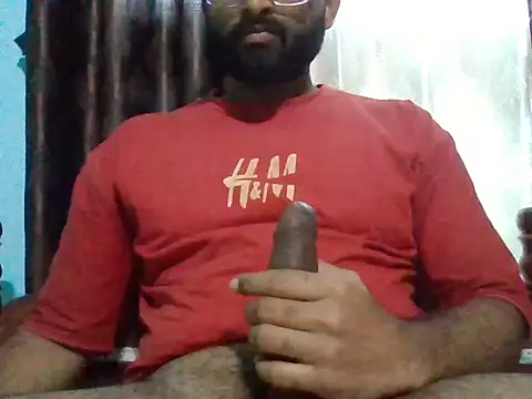 Snapshot of diloKaHacker chatting on 04-11-26, 07:45 diloKaHacker online show from 04-11-26, 07:45