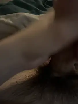 Snapshot of Hatah_ chatting on 04-07-26, 02:28 Hatah online show from 04-07-26, 02:28