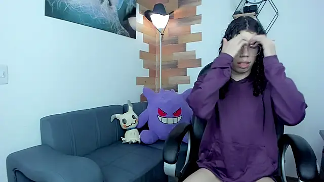 Snapshot of Angel_Dust18 chatting on 02-11-25, 08:52 Angel Dust18 online show from 02-11-25, 08:52