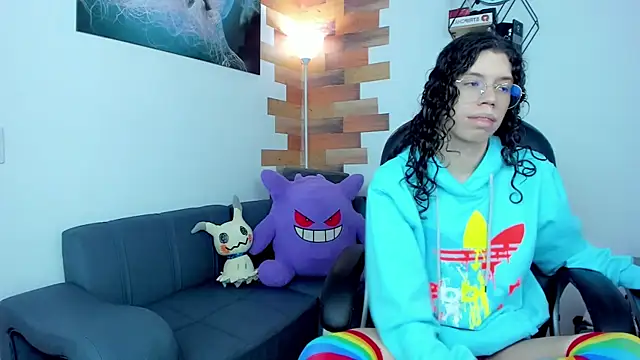 Snapshot of Angel_Dust18 chatting on 03-02-25, 08:18 Angel Dust18 online show from 03-02-25, 08:18