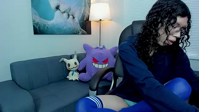 Snapshot of Angel_Dust18 chatting on 09-15-25, 02:17 Angel Dust18 online show from 09-15-25, 02:17