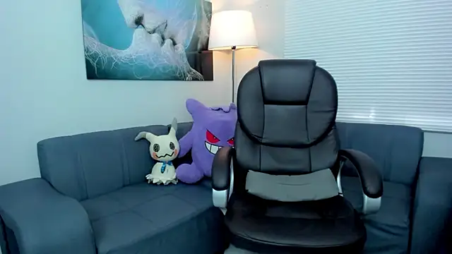 Snapshot of Angel_Dust18 chatting on 09-28-25, 02:55 Angel Dust18 online show from 09-28-25, 02:55