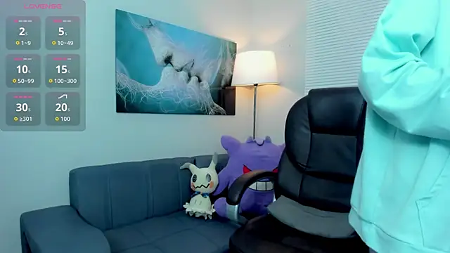 Snapshot of Angel_Dust18 chatting on 10-21-25, 02:40 Angel Dust18 online show from 10-21-25, 02:40