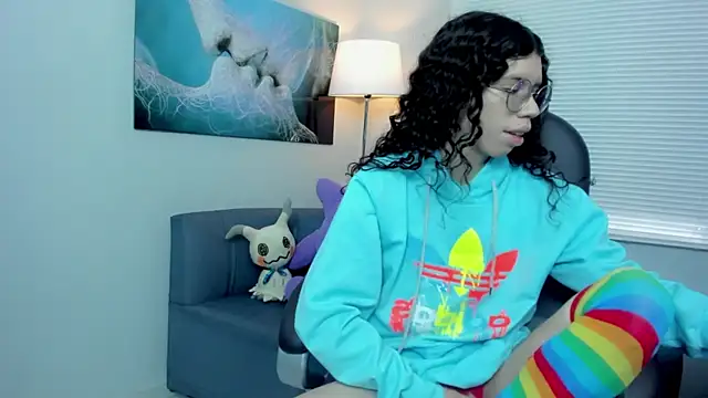 Snapshot of Angel_Dust18 chatting on 12-01-25, 04:45 Angel Dust18 online show from 12-01-25, 04:45