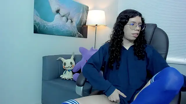 Snapshot of Angel_Dust18 chatting on 12-05-25, 04:36 Angel Dust18 online show from 12-05-25, 04:36