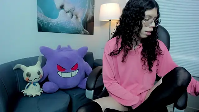 Snapshot of Angel_Dust18 chatting on 01-08-26, 03:36 Angel Dust18 online show from 01-08-26, 03:36