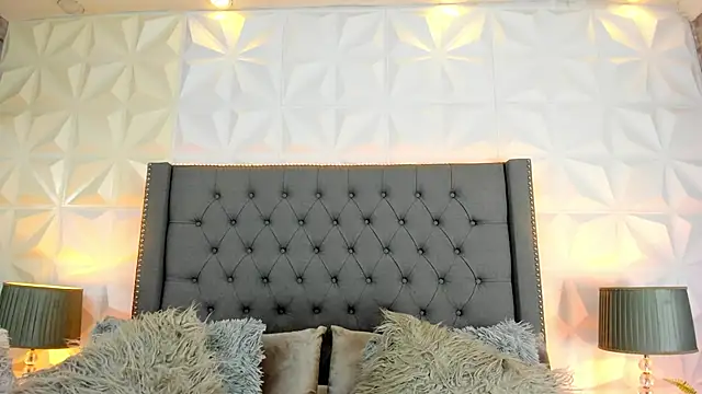 sarah salis  online show from 02-11-25, 11:01