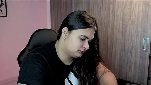 Snapshot of Kathee_zep chatting on 07-03-26, 02:07 Kathee zep online show from 07-03-26, 02:07
