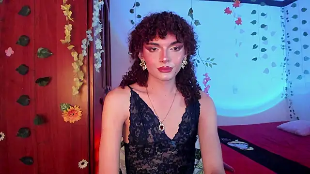 Snapshot of lucianromero chatting on 03-07-26, 02:41 lucianromero online show from 03-07-26, 02:41