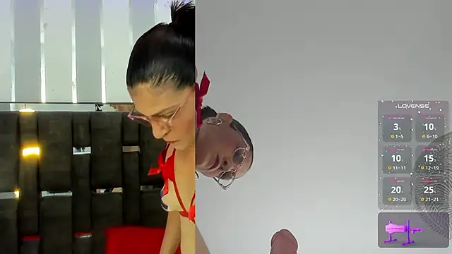 Snapshot of KatteMoss chatting on 03-11-25, 08:42 KatteMoss online show from 03-11-25, 08:42