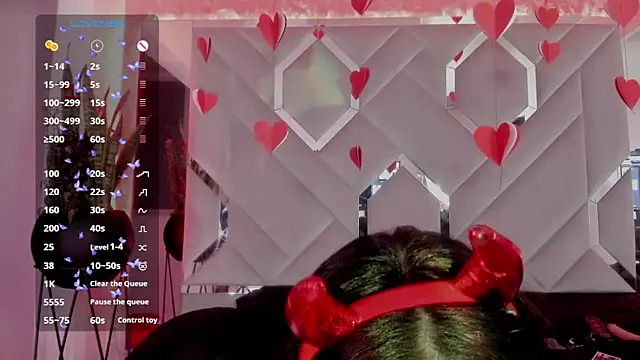 Sara Foxx1 online show from 02-14-25, 01:13